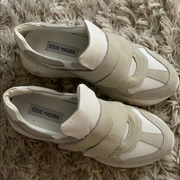 Steve Madden Velcro Sneakers - Picture 2 of 3